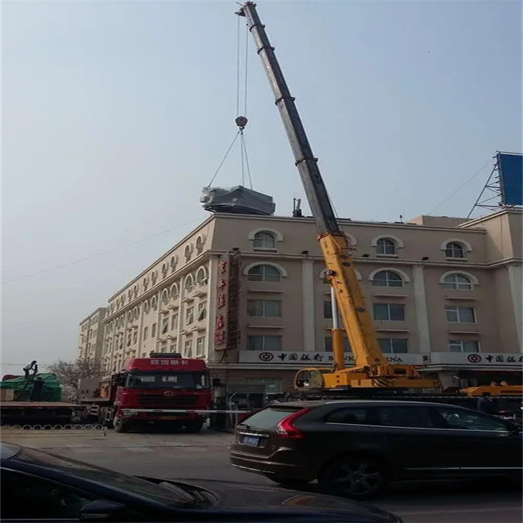 临泉附近吊车出租如何选？5个关键点解决租赁价格、资质、安全疑问